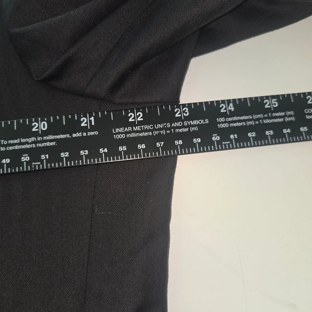 Jos A Bank Signature Collection Blazer Mens 44L Black Herringbone 100% Wool 2B